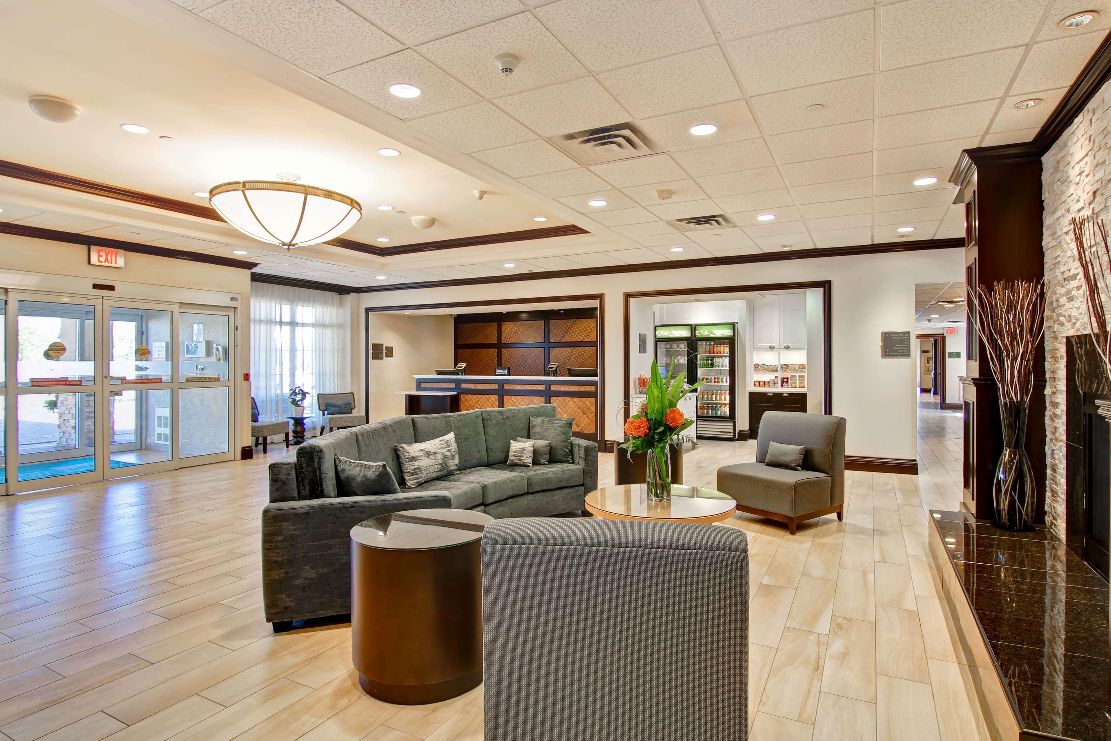 Homewood Suites By Hilton Toronto מיסיסאוגה מראה חיצוני תמונה