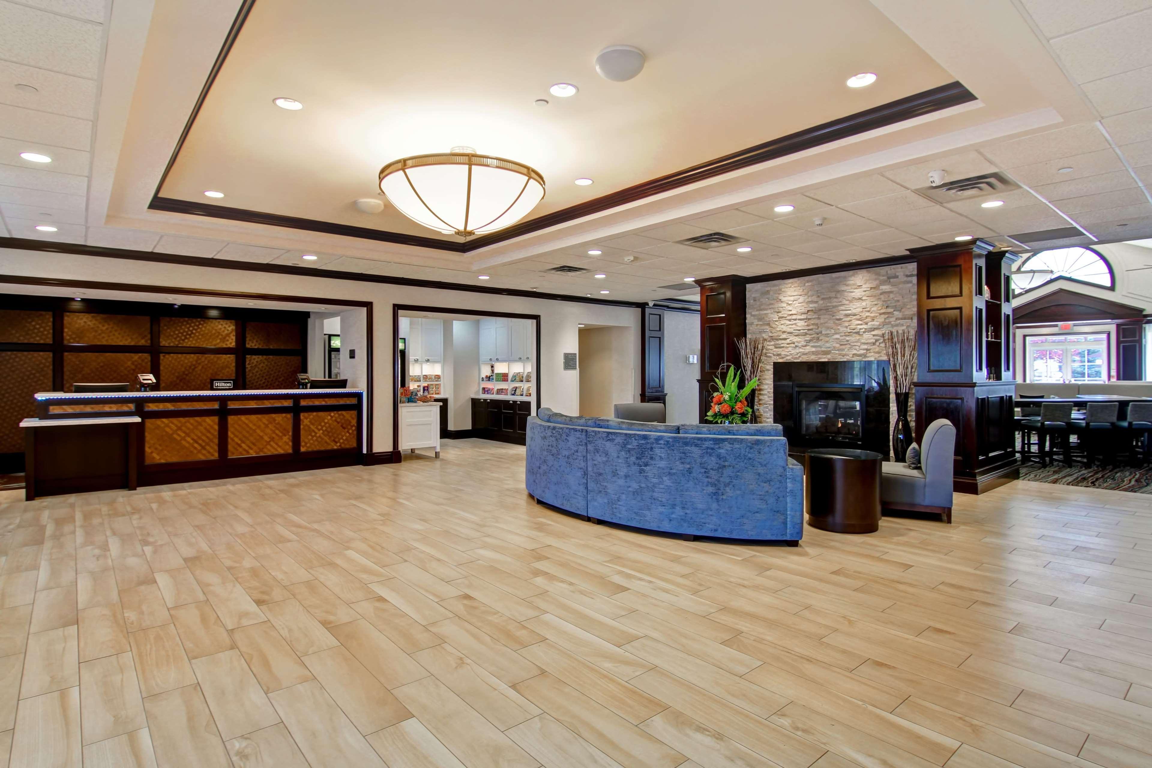 Homewood Suites By Hilton Toronto מיסיסאוגה מראה חיצוני תמונה