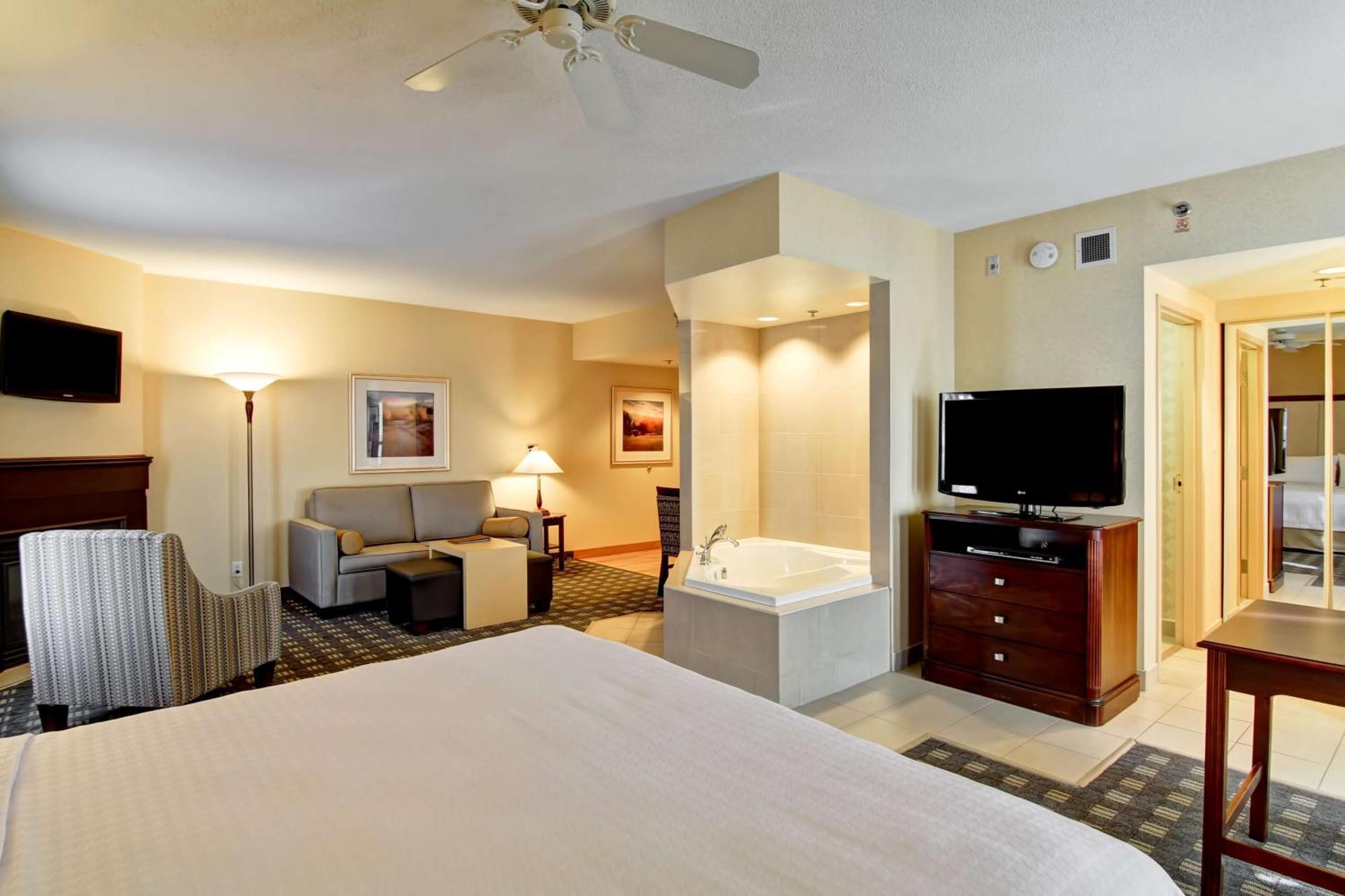Homewood Suites By Hilton Toronto מיסיסאוגה מראה חיצוני תמונה