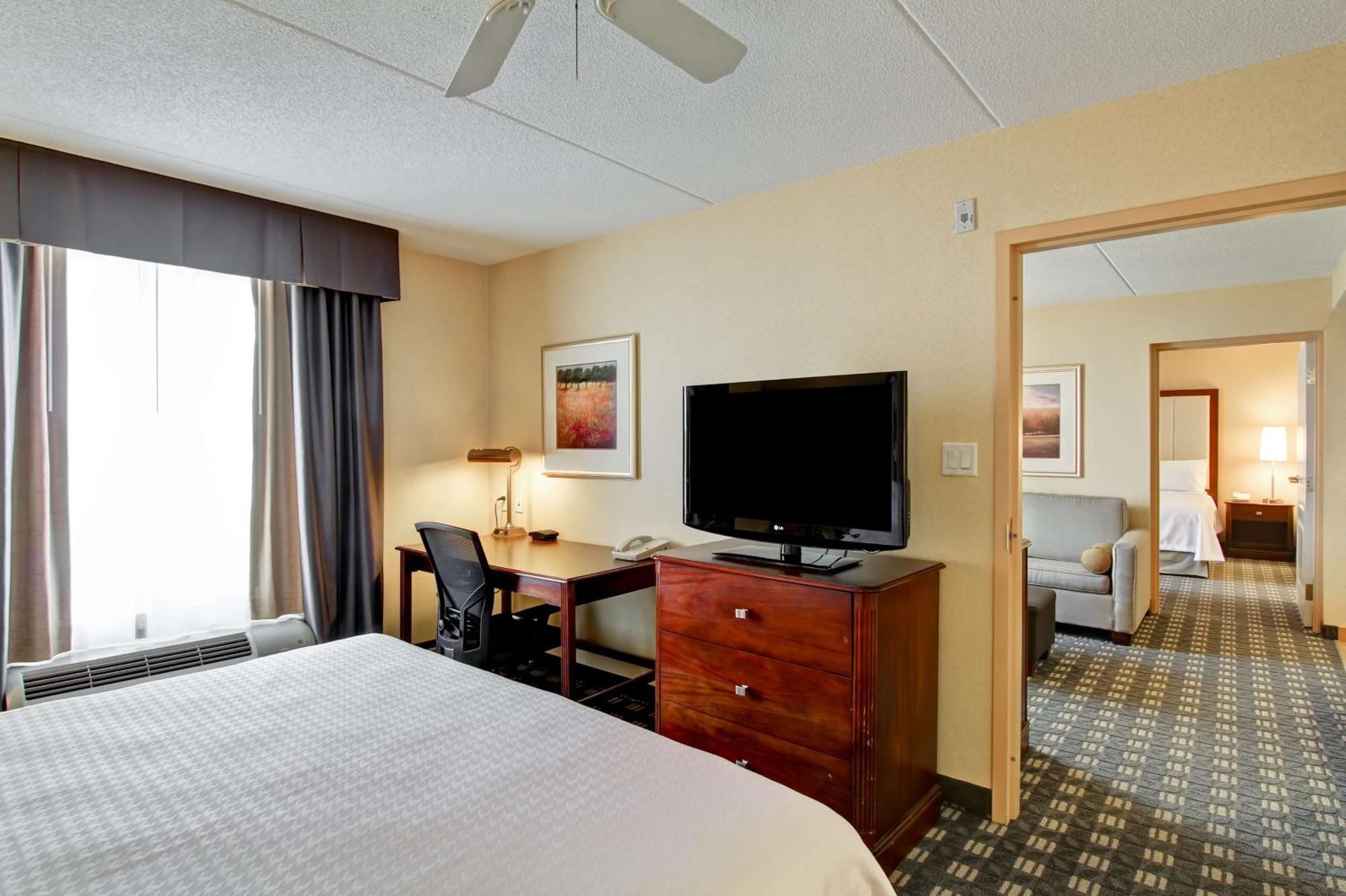 Homewood Suites By Hilton Toronto מיסיסאוגה מראה חיצוני תמונה